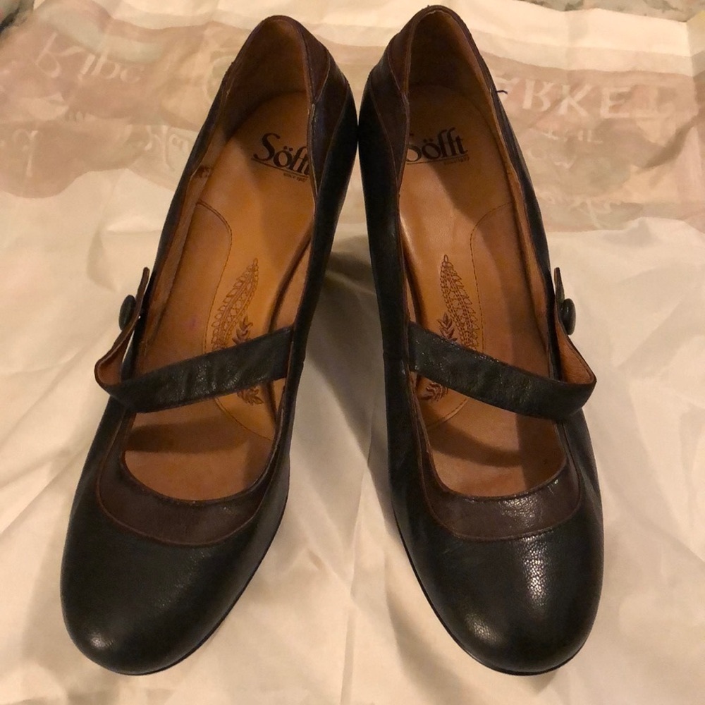 Sofft black Heels